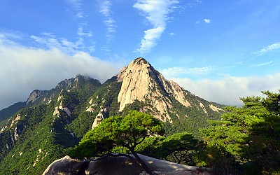 북한산 영봉의 아침