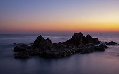 餘明