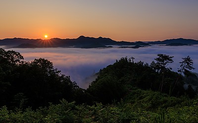 해가 오르고.