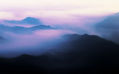 환상의 여명.