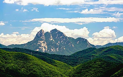 북한산 숨은벽을 바라보다