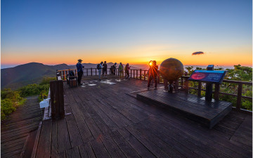 아침을 여는 사람들  !!!