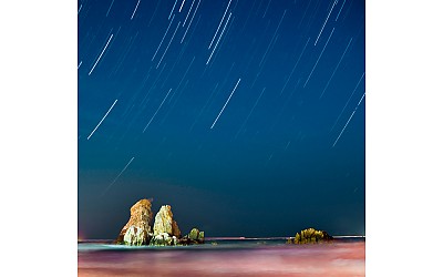 별과 바다와 바위