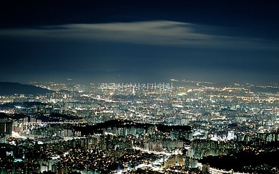 북한산에서 본 서울의 야경
