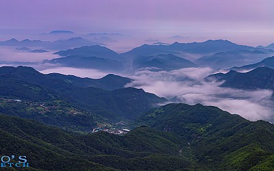 적상산 아침