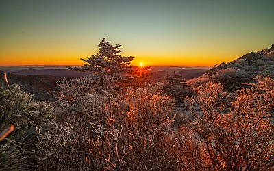 지리산촛대봉일출