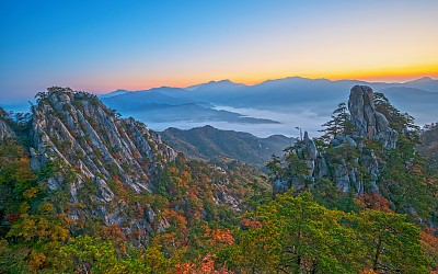 운악산