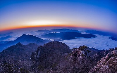 대둔산의 새벽녁