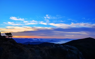 덕유산 여명