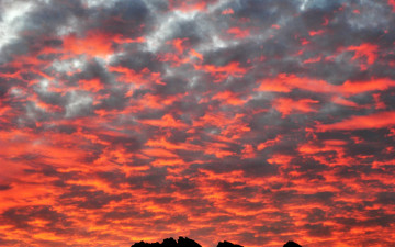 북한산의 노을빛