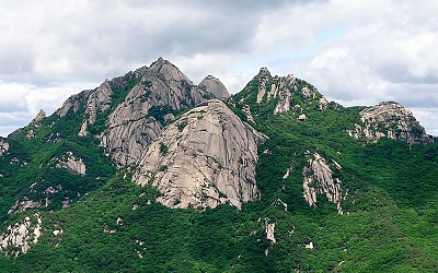 삼각산의 여름