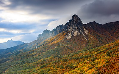 울산바위.