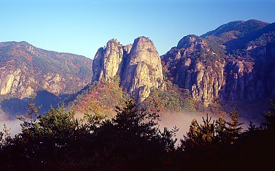 주왕산