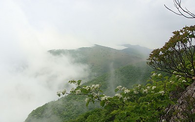 신불산 칼바위