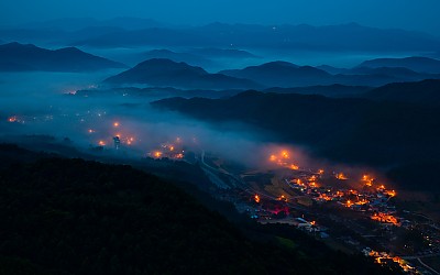 산촌마을의 새벽