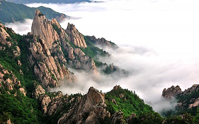 설악의 비경.
