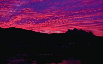 곡릉천에서본 북한산