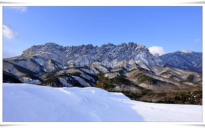 설악 울산암 설경