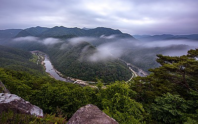 6월의 봄 산정