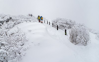 덕유산
