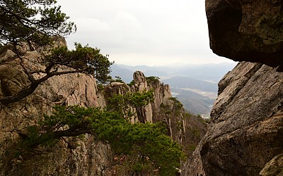 월출산.